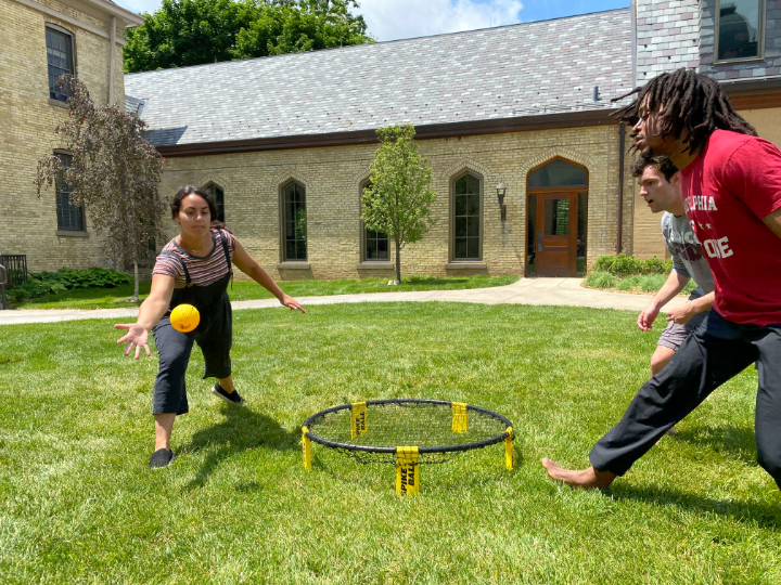 Spike Ball
