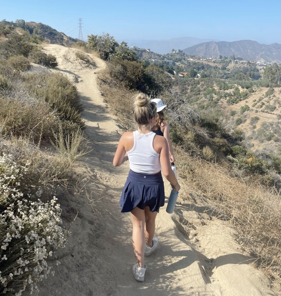 LA_Hiking Hollywood Hill
