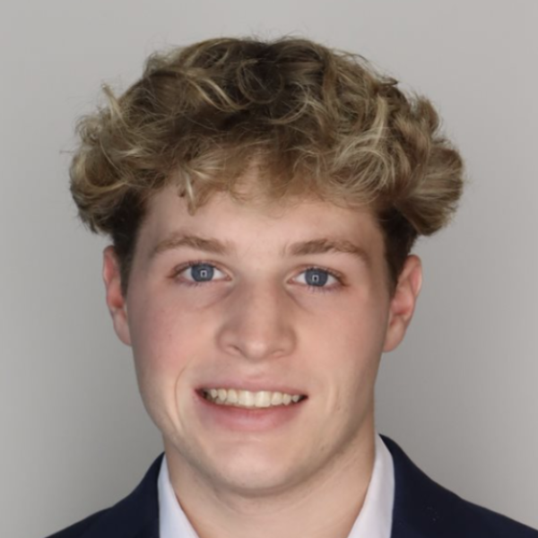 Sullivan | Headshot